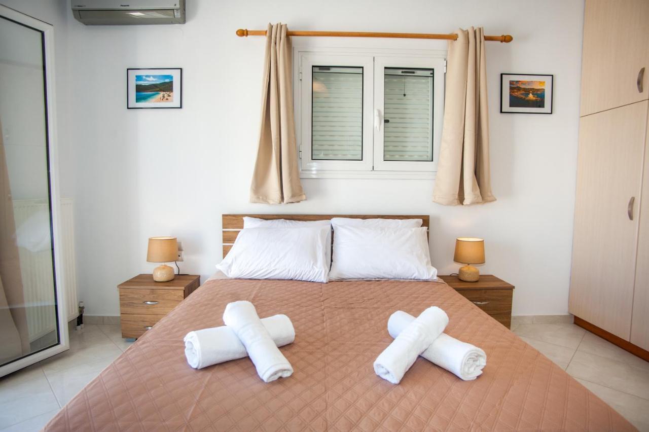 Nikos Apartments Spacious And Panoramic Argostoli  Exterior photo